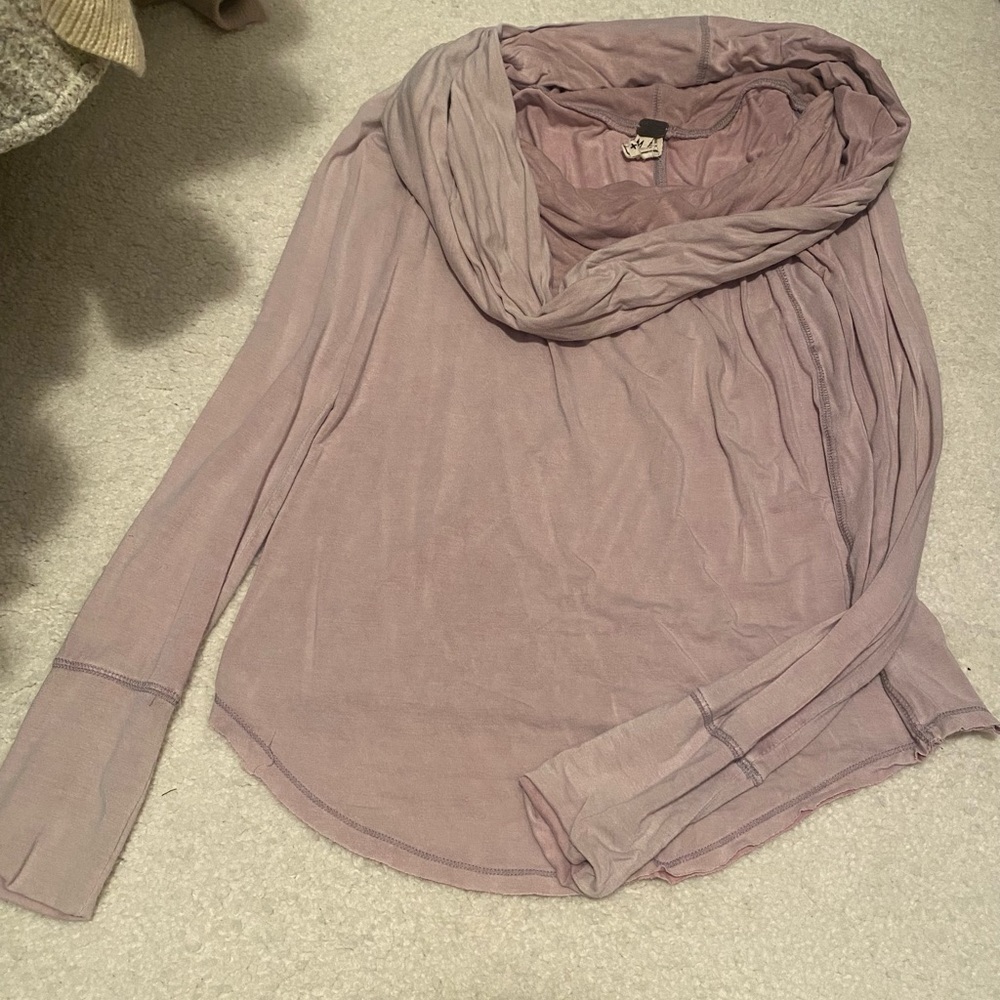Free People- Size Medium. Purple long sleeve shirt- worn twice.